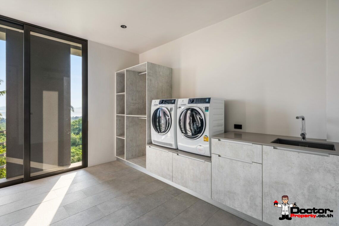 Modern Luxury Villa with Exhilarating Panorama in Na Mueang, Koh Samui – For Sale