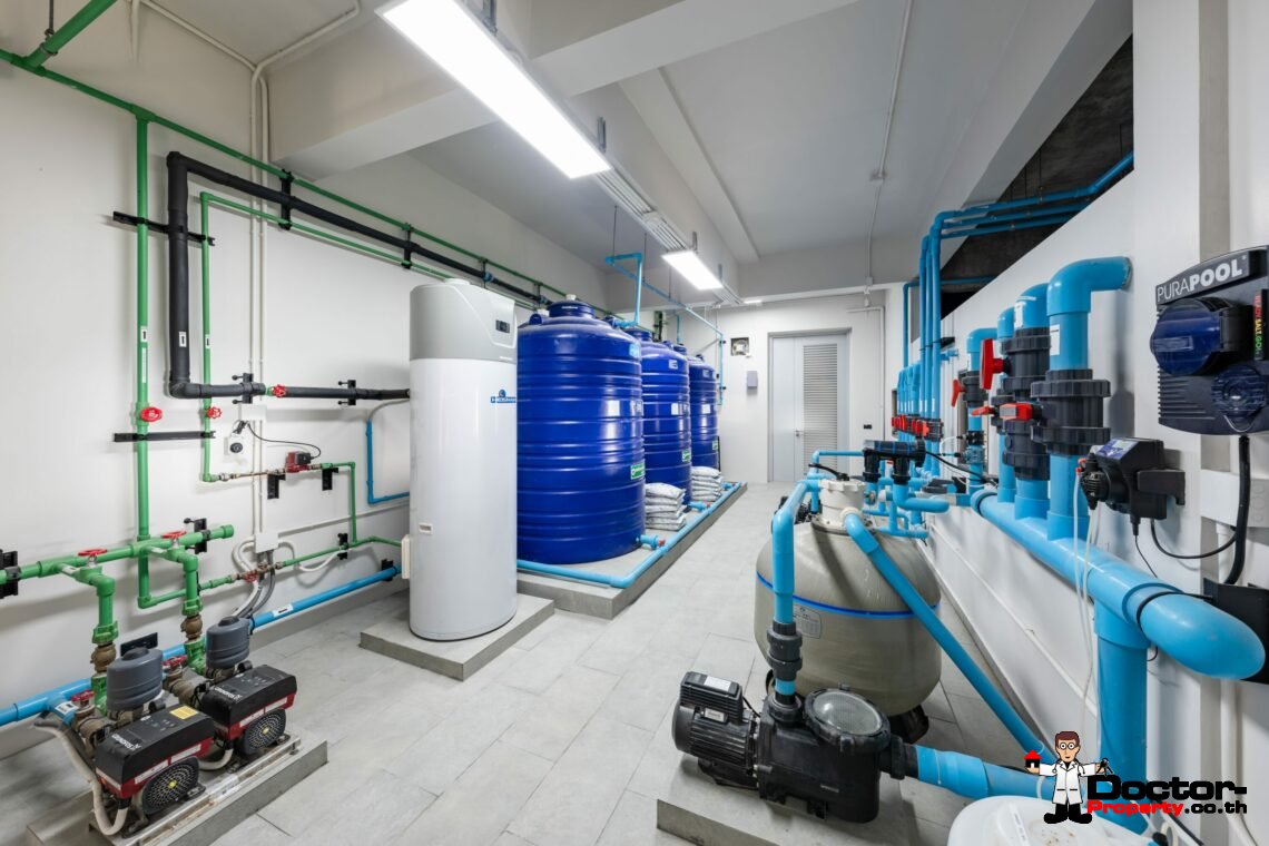 Modern Luxury Villa with Exhilarating Panorama in Na Mueang, Koh Samui – For Sale