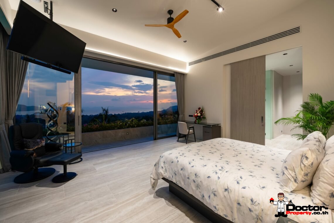 Modern Luxury Villa with Exhilarating Panorama in Na Mueang, Koh Samui – For Sale