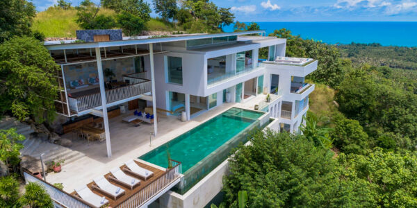 Modern Luxury Villa with Panoramic View in Na Mueang, Koh Samui – For Sale