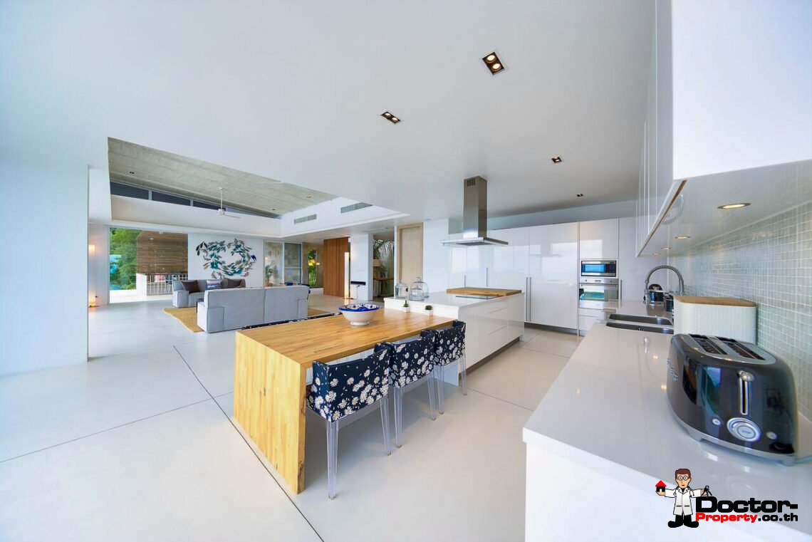 Modern Luxury Villa with Panoramic View in Na Mueang, Koh Samui – For Sale