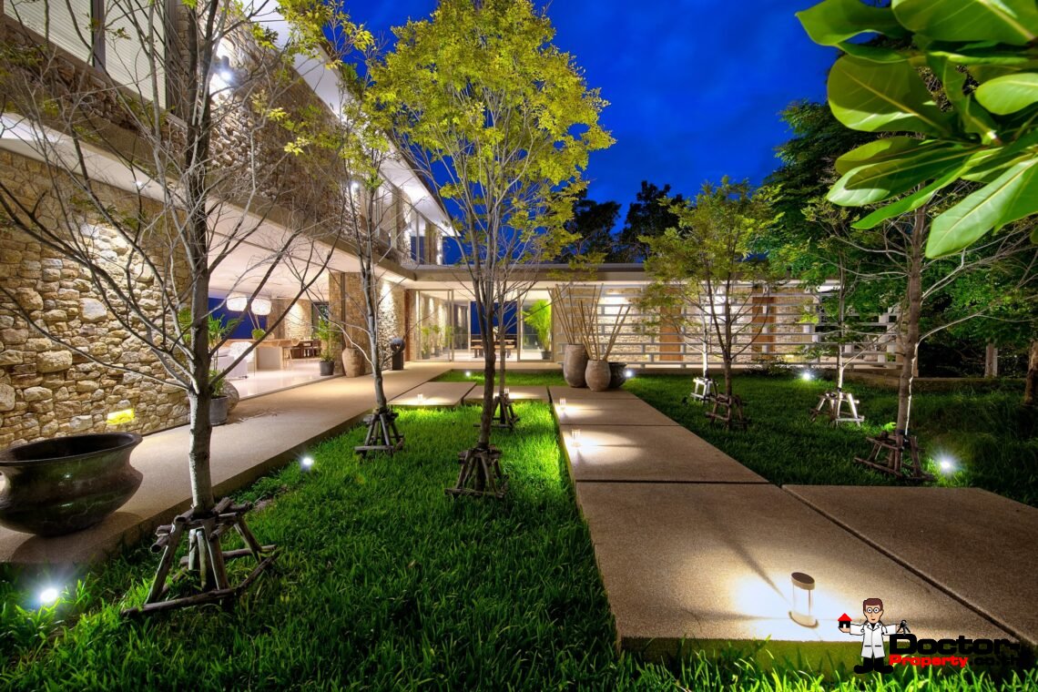 Magnificent Private Residence In Taling Ngam, Koh Samui – For Sale