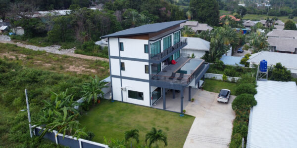 Modern 5 Bedroom with Partial Sea View and Mountain View in Bophut, Koh Samui – For Sale