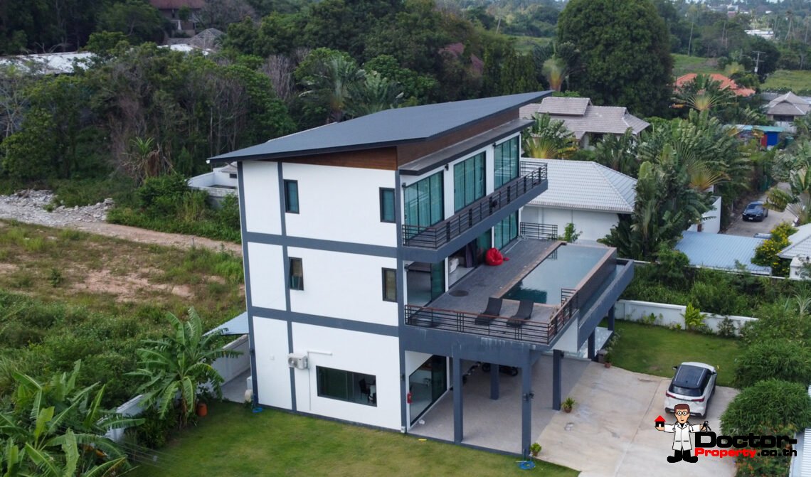 Modern 5 Bedroom with Partial Sea View and Mountain View in Bophut, Koh Samui – For Sale