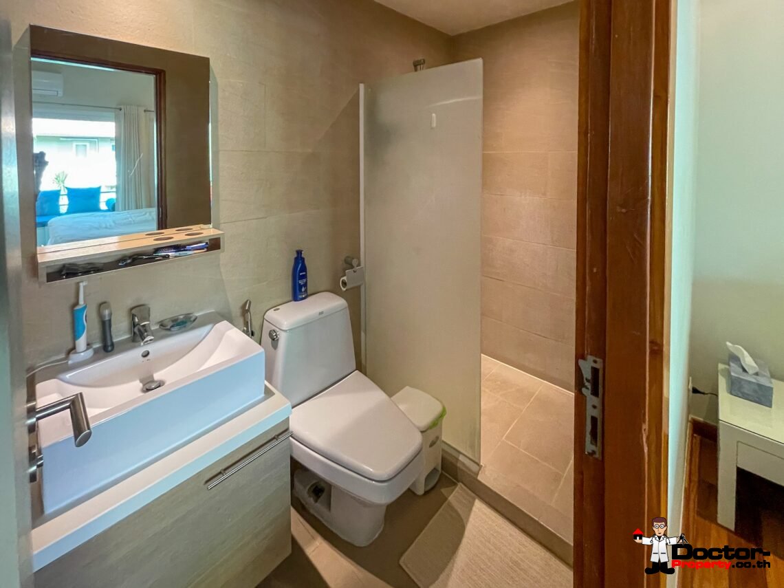2 Bedroom Townhouse in Private Estate in Bang Rak, Koh Samui – For Sale