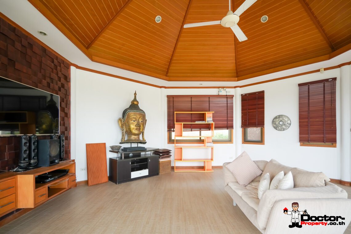 5 Bedroom Private Pool Villa with Sea View in Bang Rak, Koh Samui – For Sale