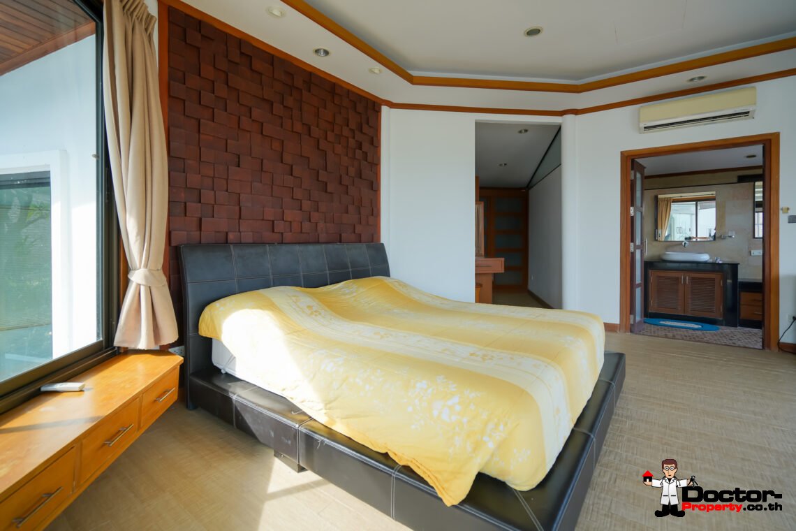 5 Bedroom Private Pool Villa with Sea View in Bang Rak, Koh Samui – For Sale