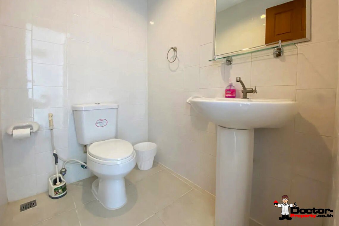 4 Bedroom Private Pool Villa with Sea View in Mae Nam, Koh Samui – For Sale