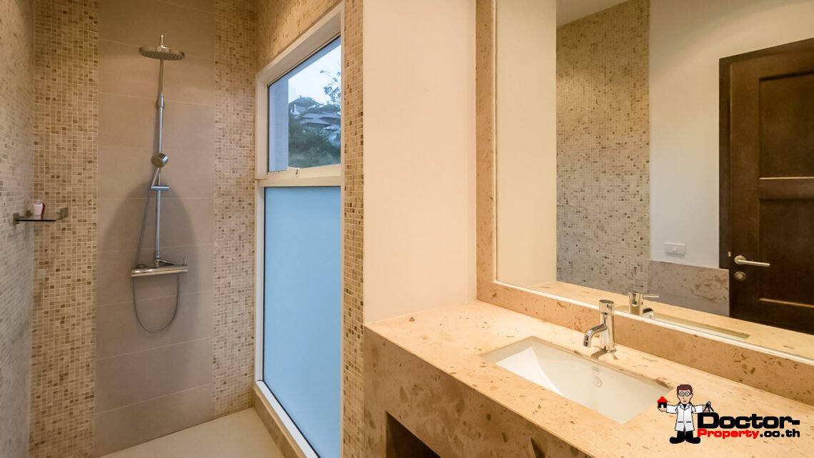 3 Bedroom Private Pool Villa in Choeng Mon, Koh Samui – For Sale