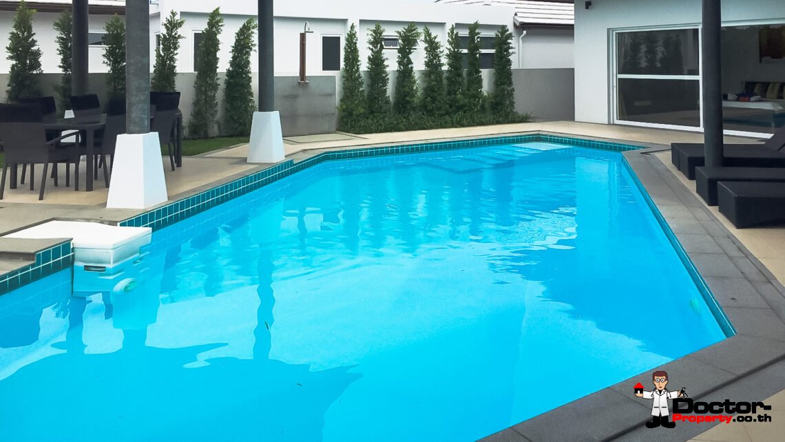 3 Bedroom Private Pool Villa in Choeng Mon, Koh Samui – For Sale