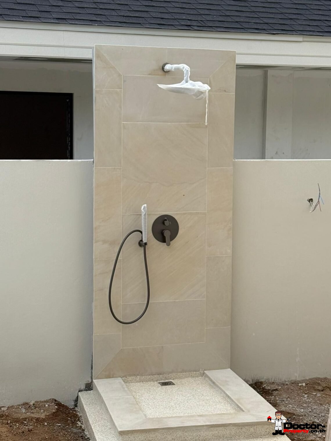 New Modern 2-4 Bedroom with Private Pool Villa in Plai Laem, Koh Samui – For Sale