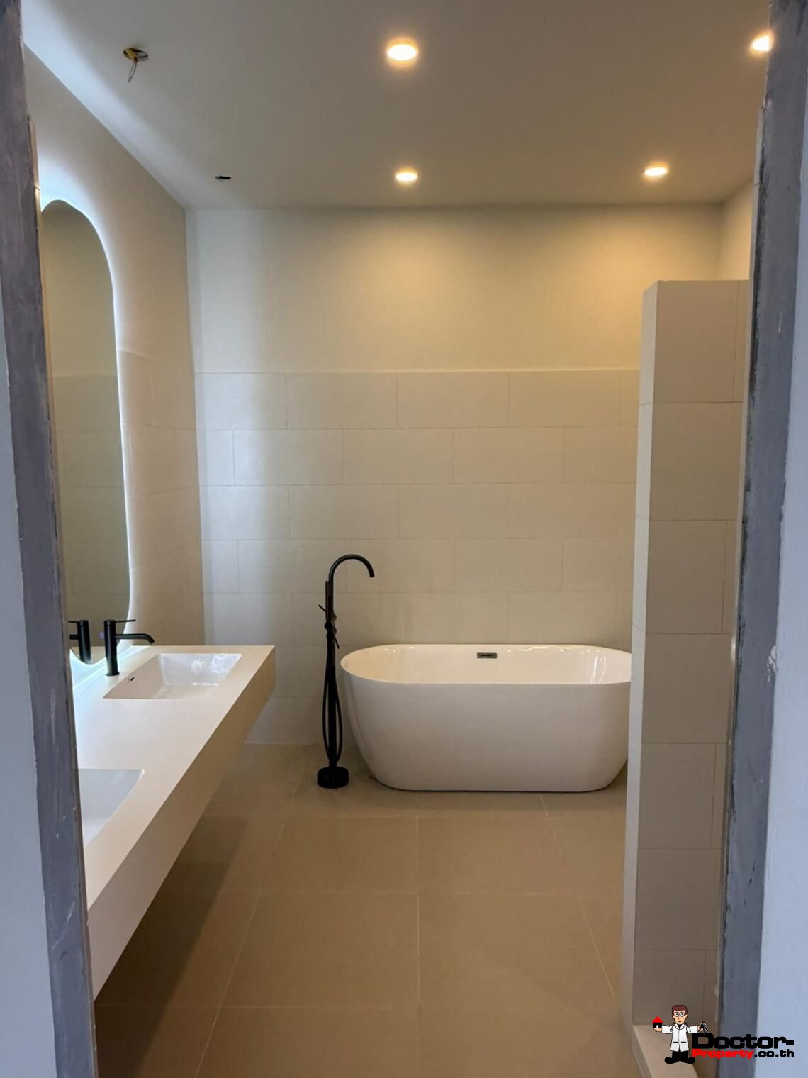 New Modern 2-4 Bedroom with Private Pool Villa in Plai Laem, Koh Samui – For Sale