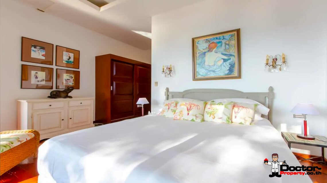 4 Bedroom Pool Villa with Sea View in Lamai, Koh Samui – For Sale