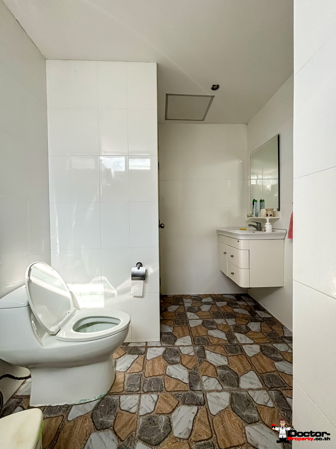 3 Bedroom House in Mae Nam, Koh Samui – For Sale