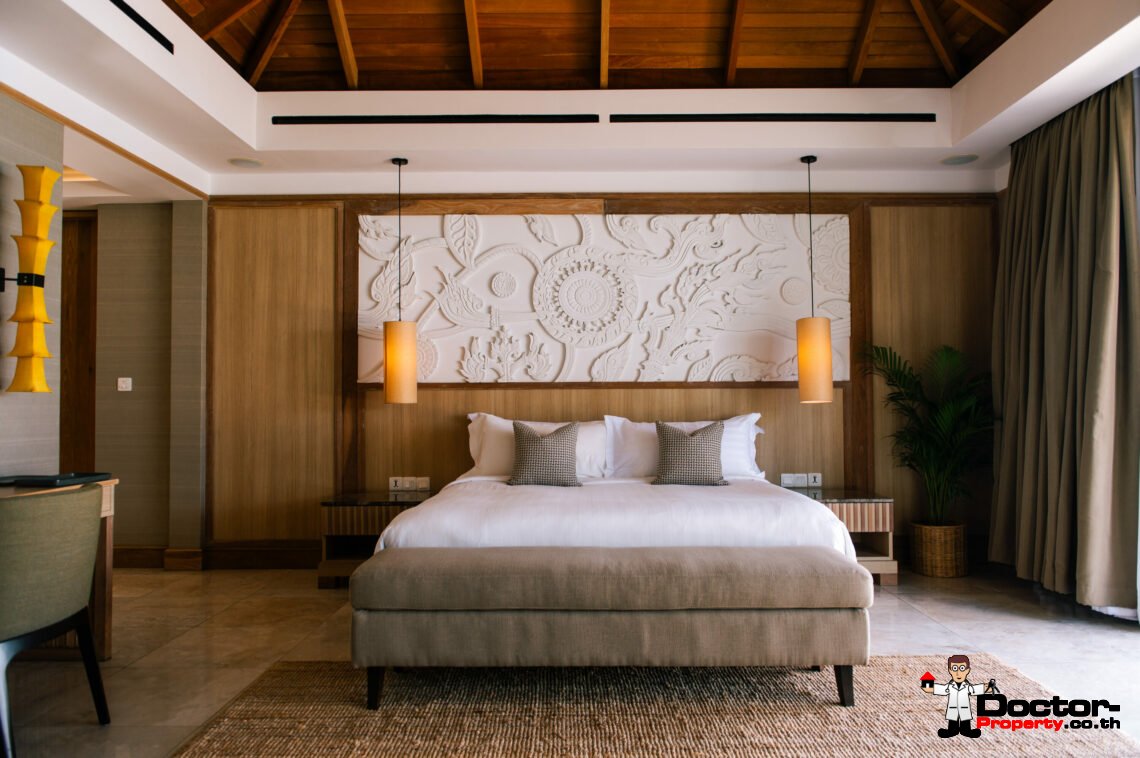 Sprawling Beachfront Twin Villa Residence in Mae Nam, Koh Samui – For Sale