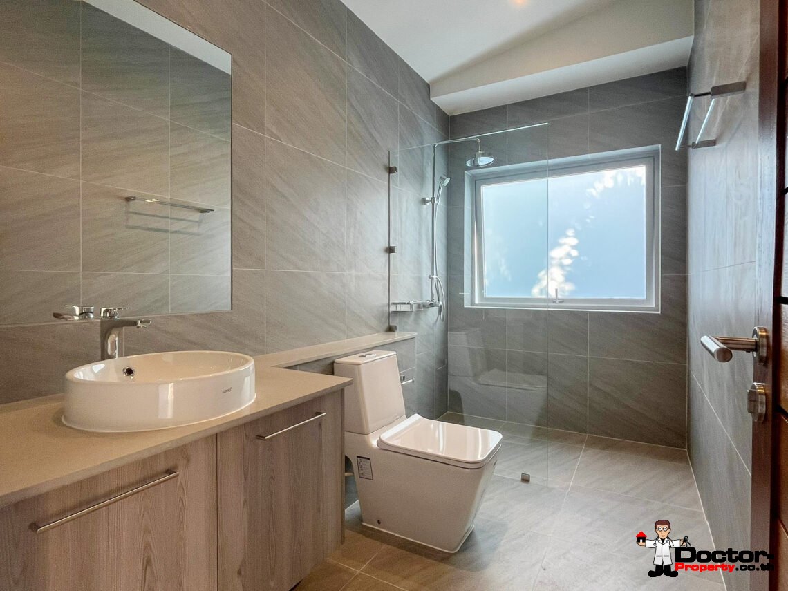 Modern 3 Bedroom Private Pool Villa in Plai Laem, Koh Samui – For Sale