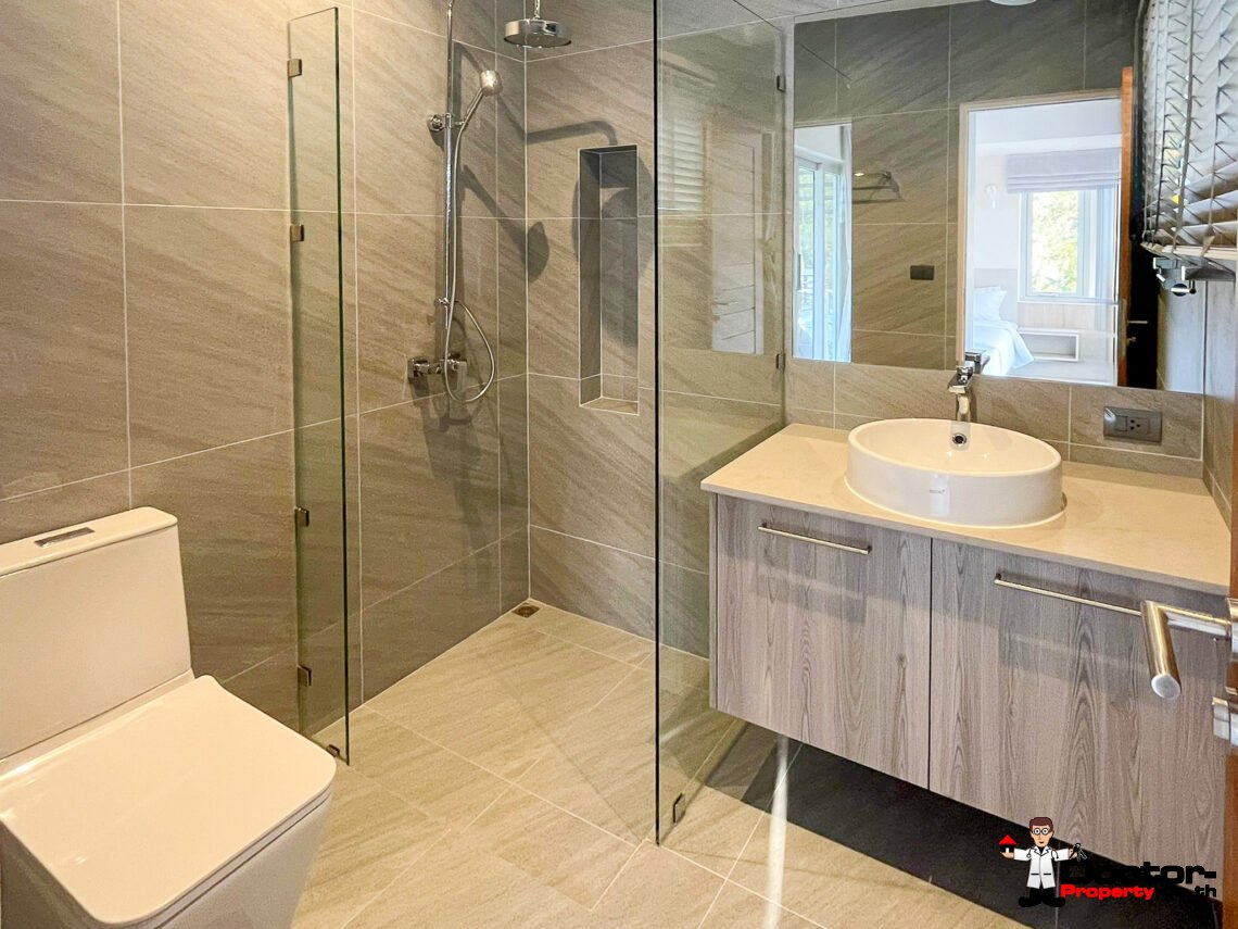 Modern 3 Bedroom Private Pool Villa in Plai Laem, Koh Samui – For Sale