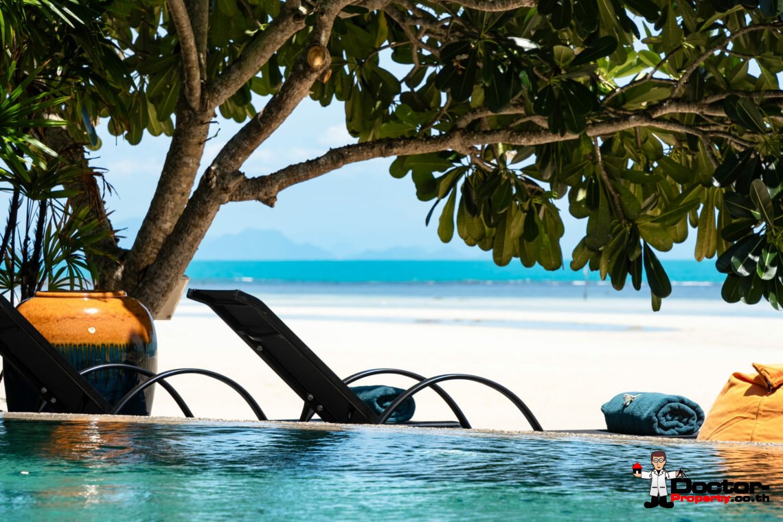 Beachfront 3 Bedroom Pool Villa in Bang Makham, Koh Samui – For Sale