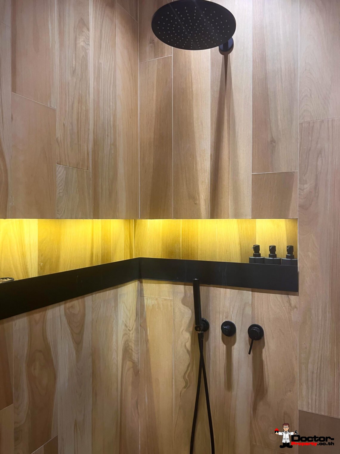 2 Bedroom Private Pool Villa with Spacious Garden in Lamai, Koh Samui – For Sale