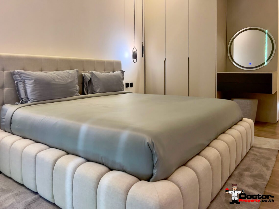 2 Bedroom Private Pool Villa with Spacious Garden in Lamai, Koh Samui – For Sale