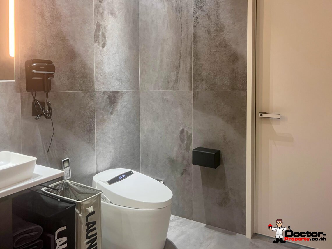 2 Bedroom Private Pool Villa with Spacious Garden in Lamai, Koh Samui – For Sale