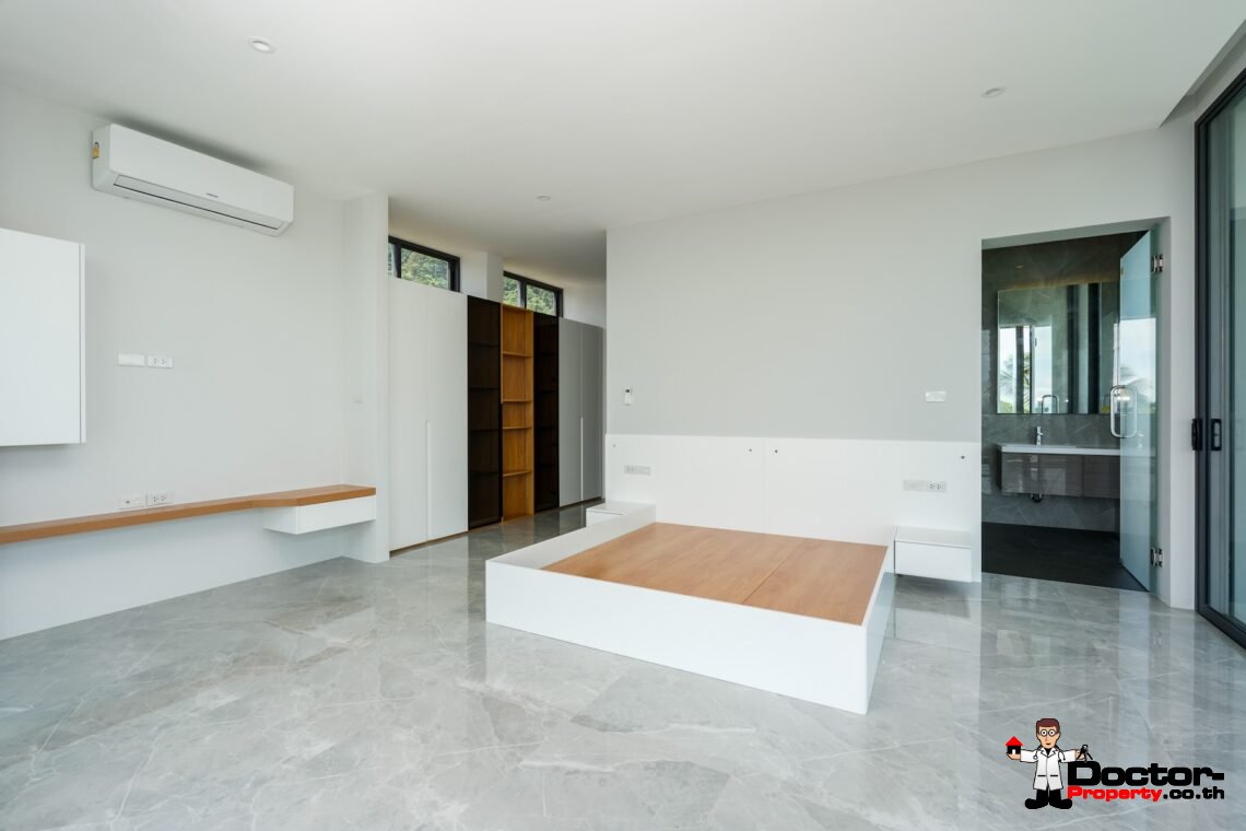 4 Bedroom Villa in Private Hilltop Estate, Bang Por, Koh Samui – For Sale