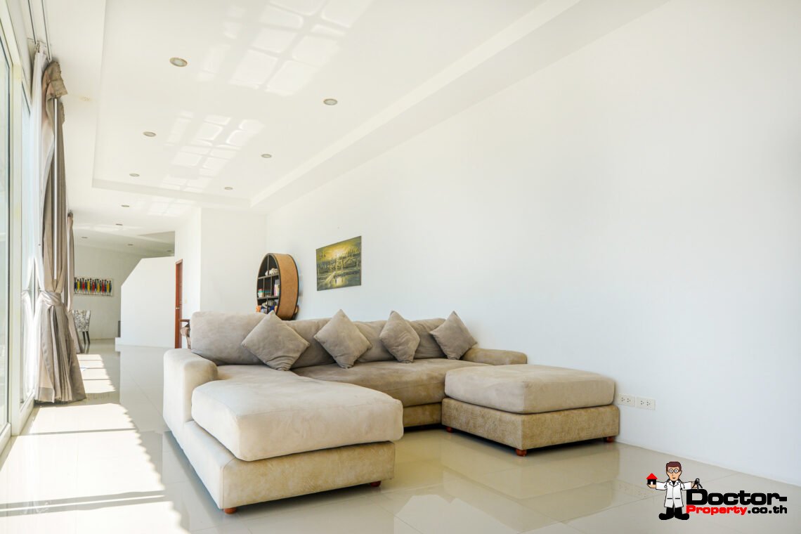 3 Bedroom Pool Villa with Sea View in Nathon, Koh Samui – For Sale