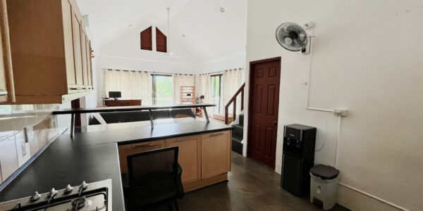 Spacious 3,200 Sqm Land with House in Bang Rak, Koh Samui – For Sale