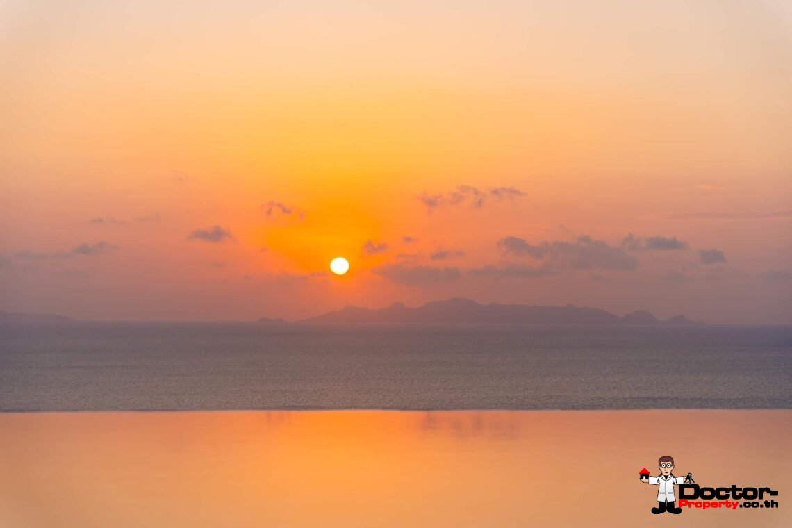 6 Bedroom Private Pool Villa with Sea View in Laem Yai, Koh Samui – For Sale