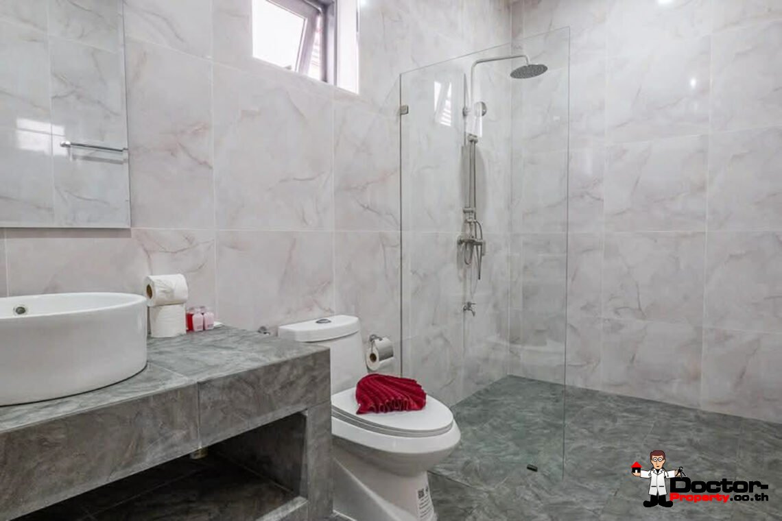 Tropical 4 Bedroom Private Pool Villa in Lamai, Koh Samui – For Sale