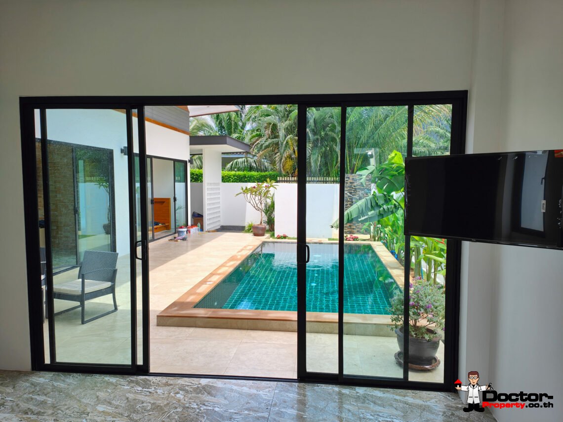 Tropical 3 Bedroom Pool Villa in Lipa Noi, Koh Samui – For Sale