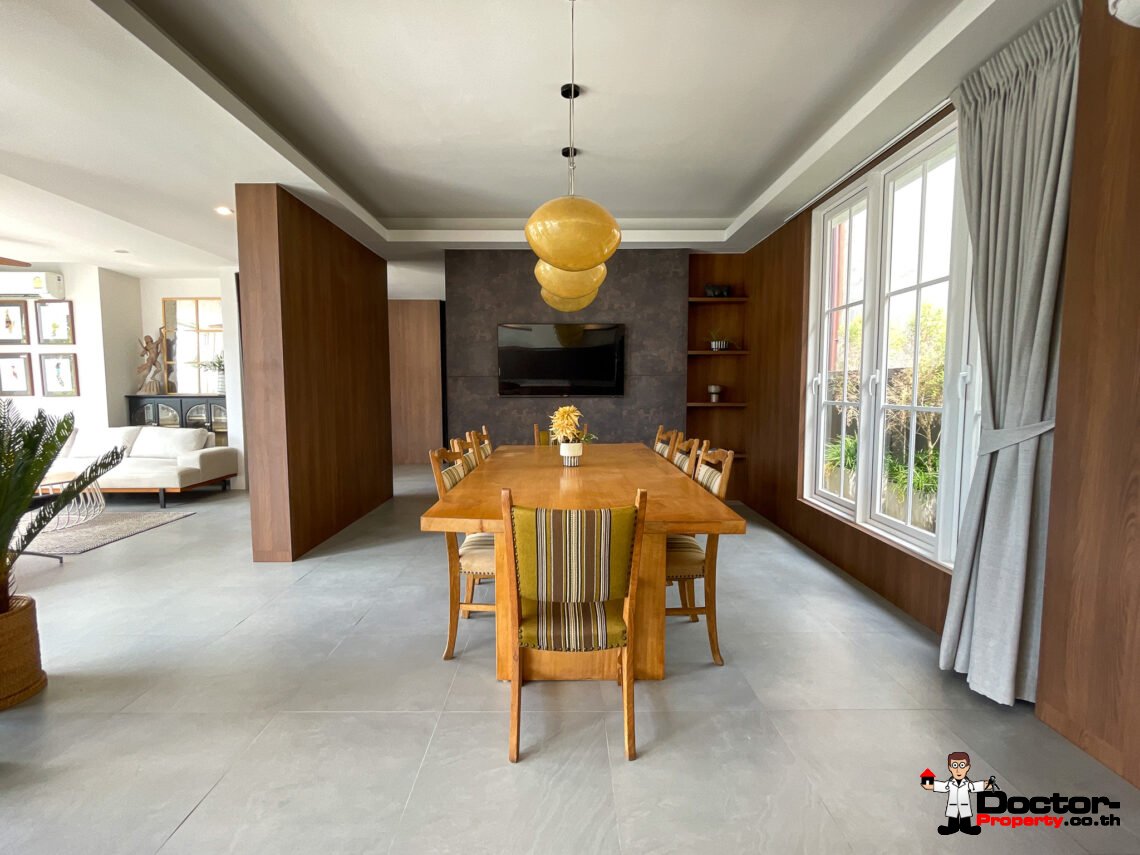 Modern 4 Bedroom Private Pool Villa in Bo Phut, Koh Samui – For Sale