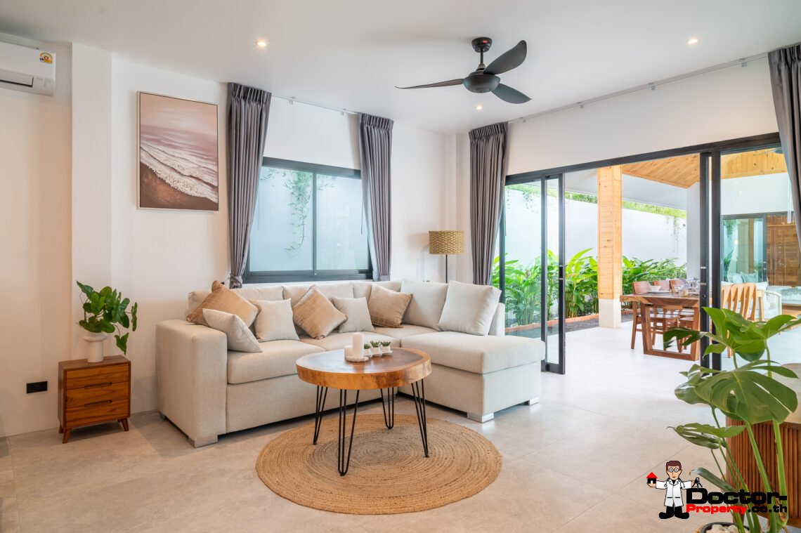 Tropical 3 Bedroom Private Pool Villa in Lamai, Koh Samui – For Sale