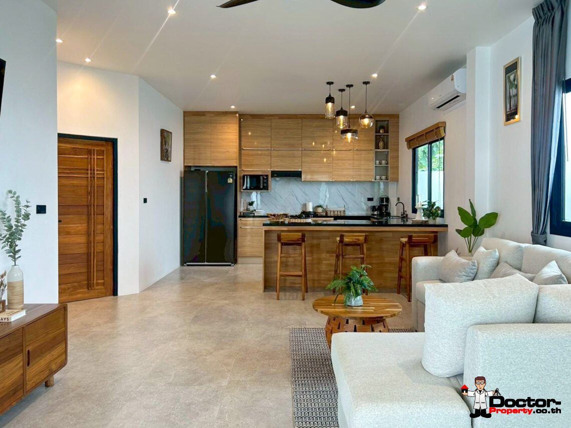 Tropical 3 Bedroom Private Pool Villa in Lamai, Koh Samui – For Sale