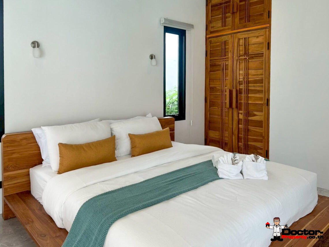 Tropical 3 Bedroom Private Pool Villa in Lamai, Koh Samui – For Sale