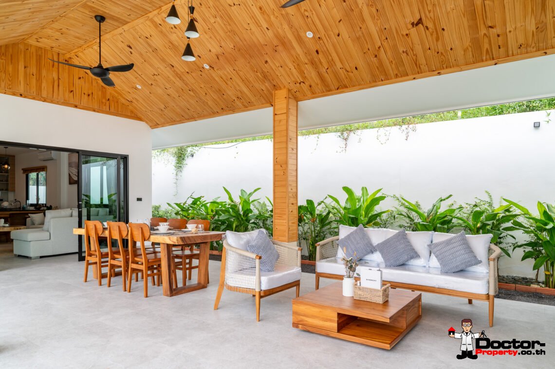 Tropical 3 Bedroom Private Pool Villa in Lamai, Koh Samui – For Sale
