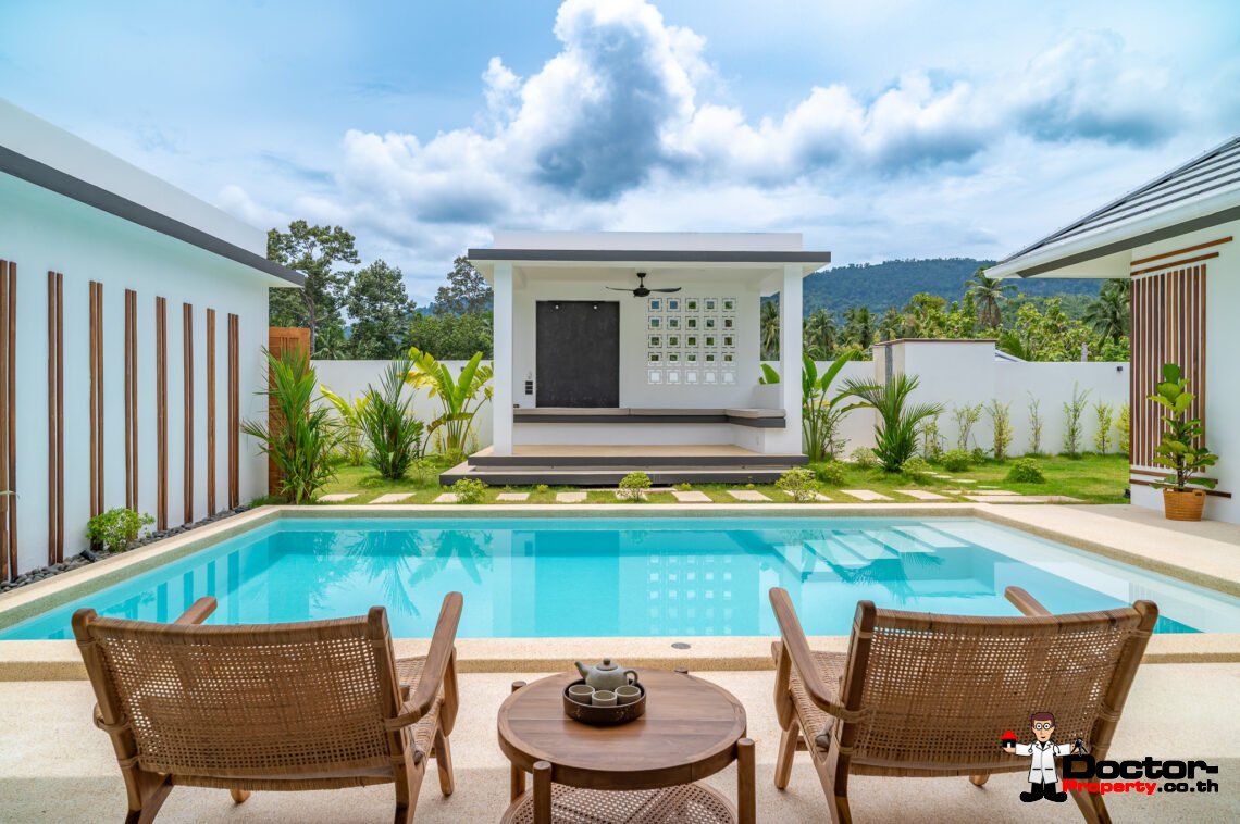 Tropical 3 Bedroom Private Pool Villa in Lamai, Koh Samui – For Sale