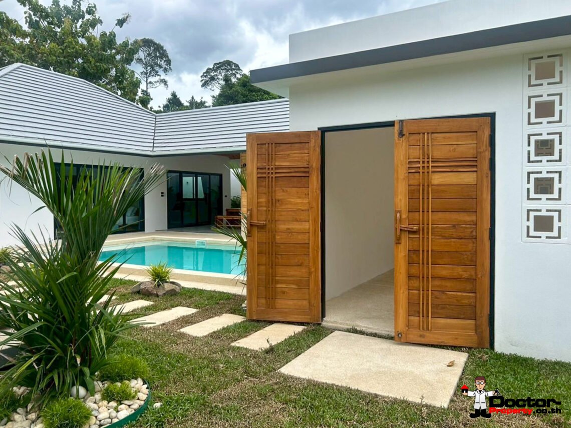 Tropical 3 Bedroom Private Pool Villa in Lamai, Koh Samui – For Sale