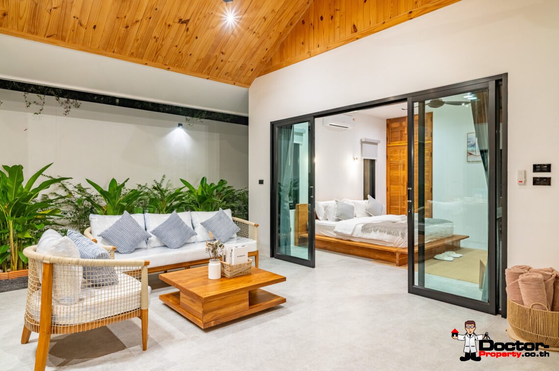 Tropical 3 Bedroom Private Pool Villa in Lamai, Koh Samui – For Sale