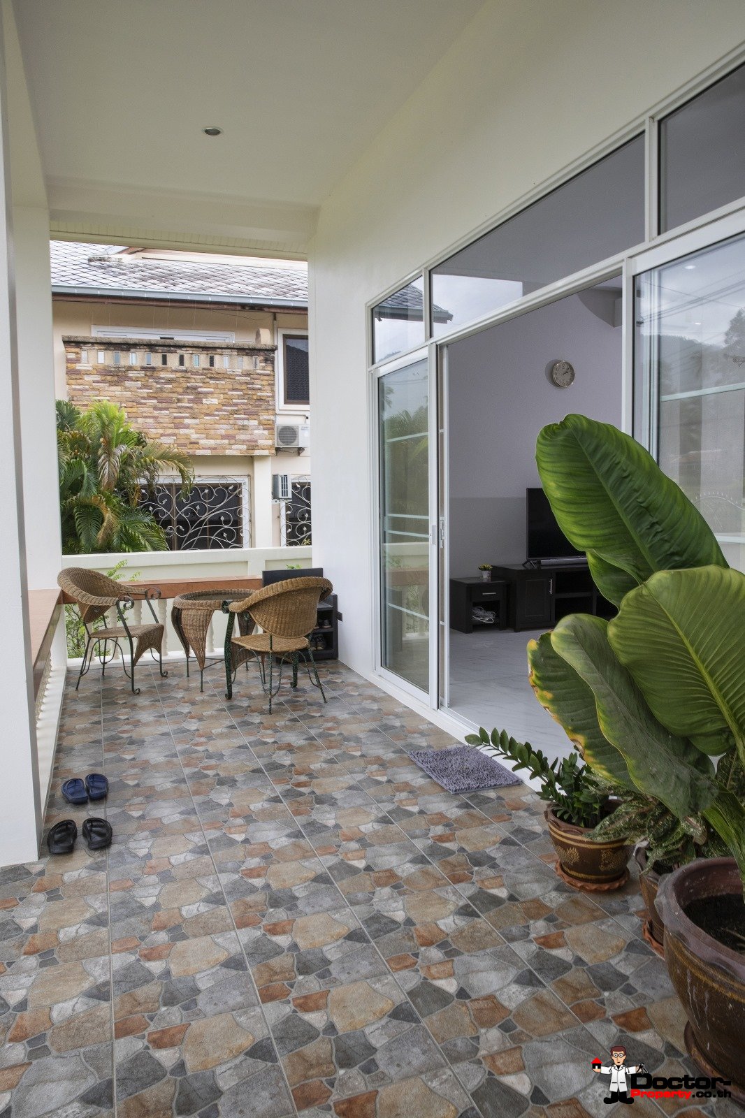 3 Bedroom House with Spacious Garden in Na Mueang, Koh Samui – For Sale