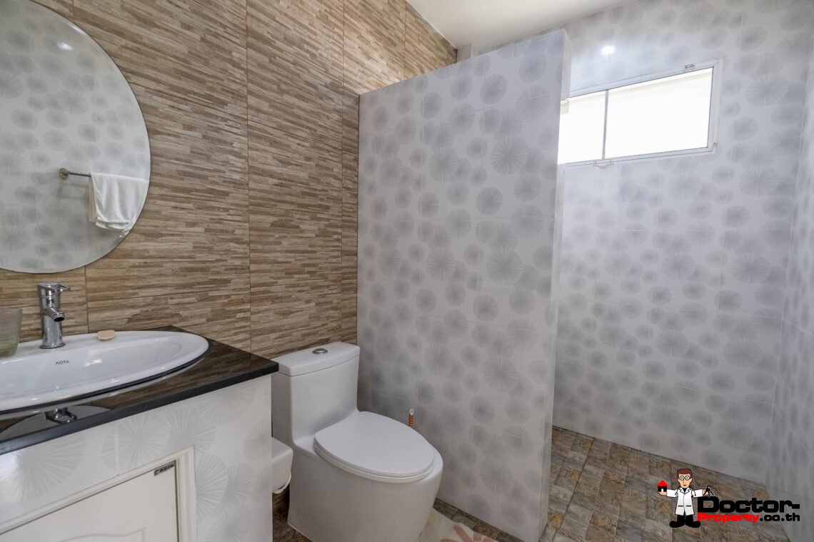 3 Bedroom House with Spacious Garden in Na Mueang, Koh Samui – For Sale