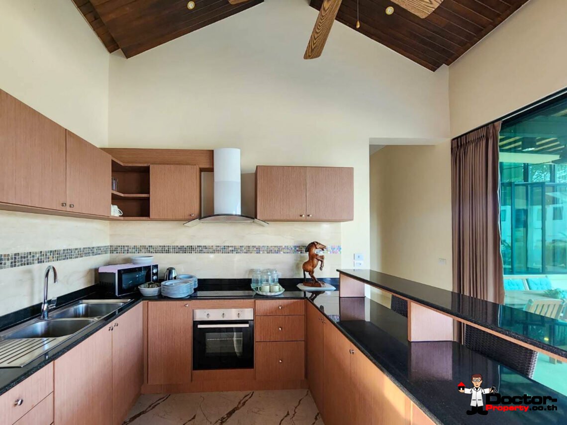 Modern 3 Bedroom Private Pool Villa in Chaweng, Koh Samui – For Sale