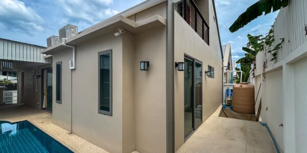 3 Bedroom House with Pool in Chaweng, Koh Samui – For Sale