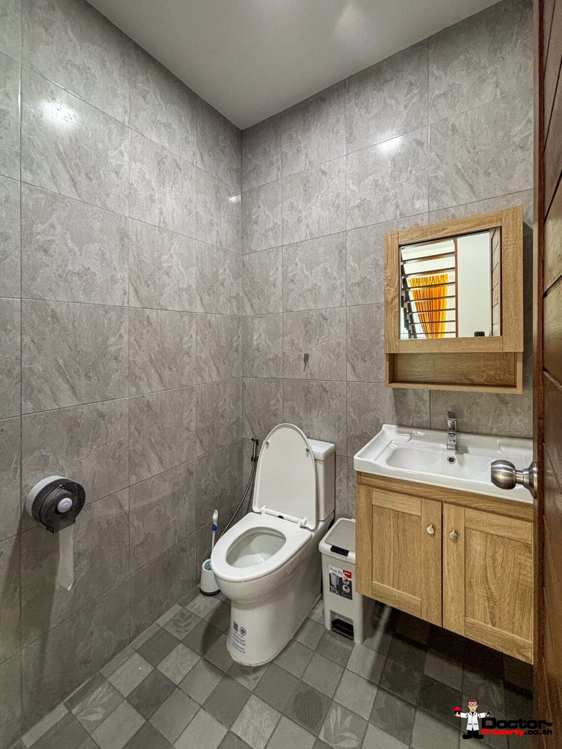 3 Bedroom House with Pool in Chaweng, Koh Samui – For Sale