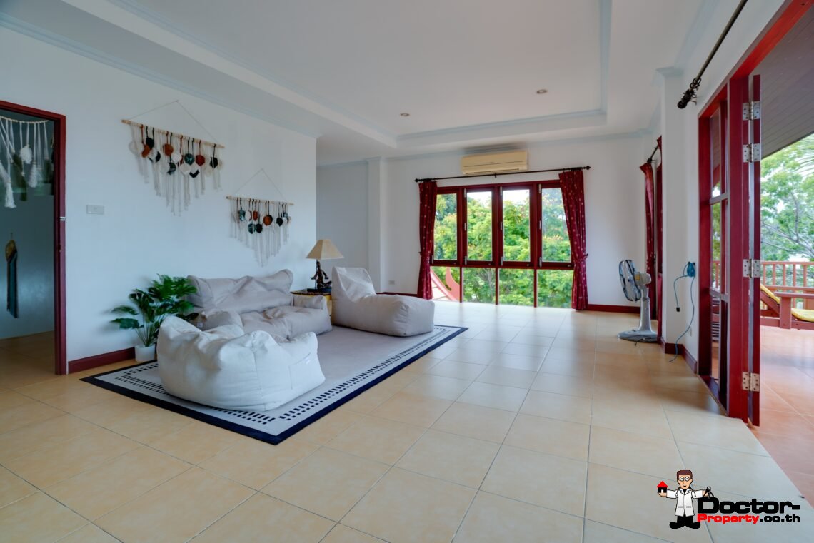 5 Bedroom Villa with Pool near Big Buddha, Koh Samui – For Sale