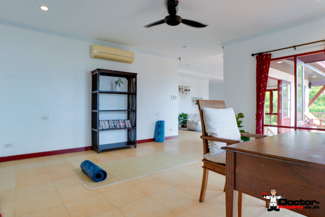 5 Bedroom Villa with Pool near Big Buddha, Koh Samui – For Sale