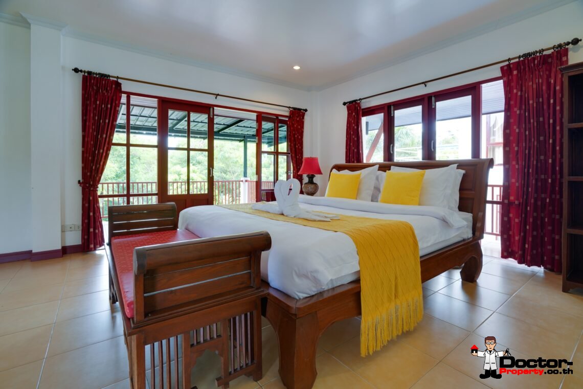 5 Bedroom Villa with Pool near Big Buddha, Koh Samui – For Sale