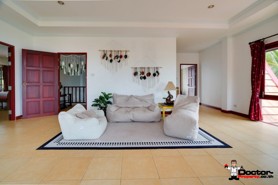 5 Bedroom Villa with Pool near Big Buddha, Koh Samui – For Sale