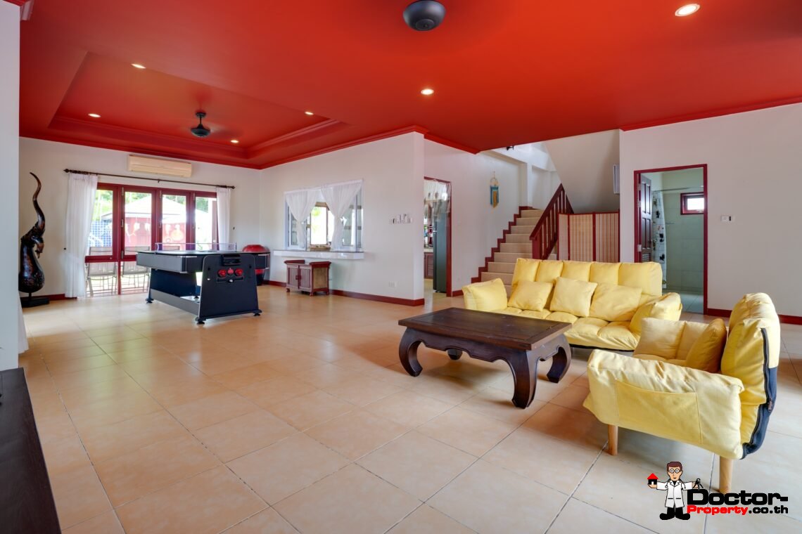 5 Bedroom Villa with Pool near Big Buddha, Koh Samui – For Sale