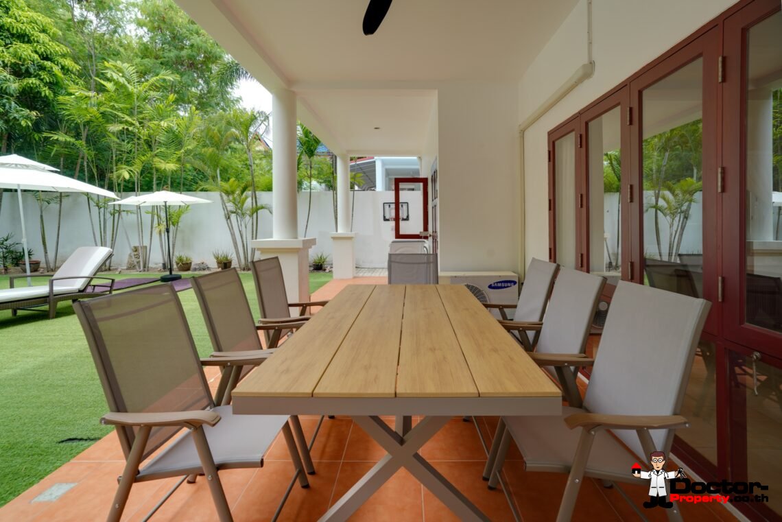 5 Bedroom Villa with Pool near Big Buddha, Koh Samui – For Sale